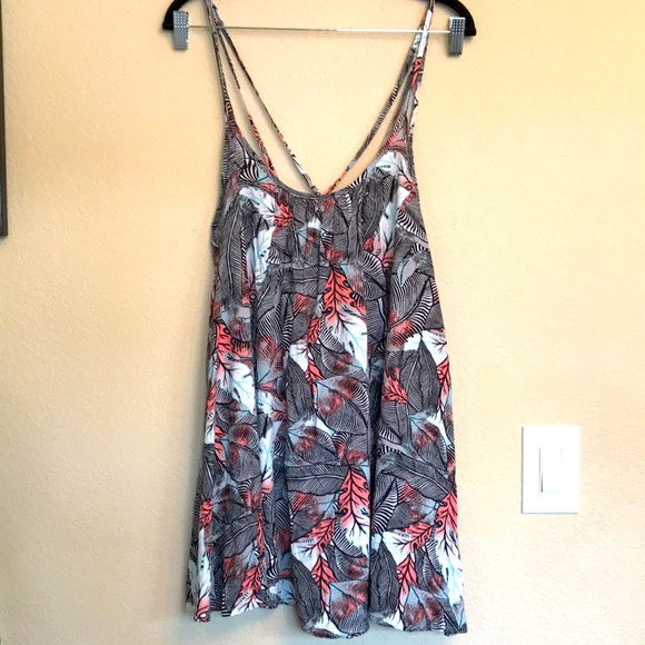 Roxy Flowy beach sun dress - Picture 2 of 6